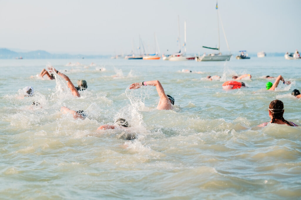 Hamarosan teltház lesz a balaton-átúszáson